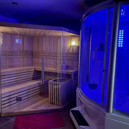 Holiday home Miedzy Borem A Jeziorem *